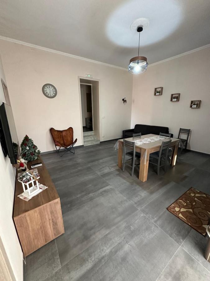 Appartamento In Piazzetta Trecase Exterior foto